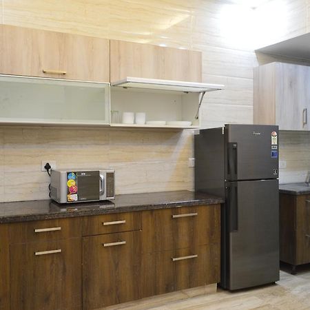 When In Gurgaon - Service Apartments, Near Medanta Medicity Deli Exterior foto
