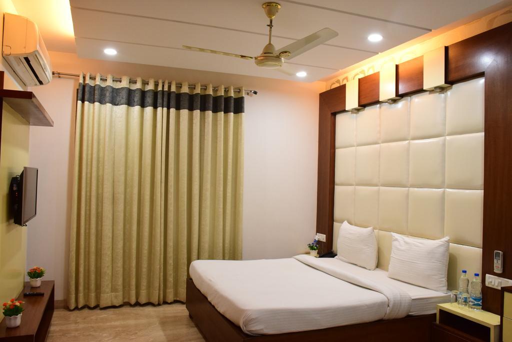 When In Gurgaon - Service Apartments, Near Medanta Medicity Deli Exterior foto