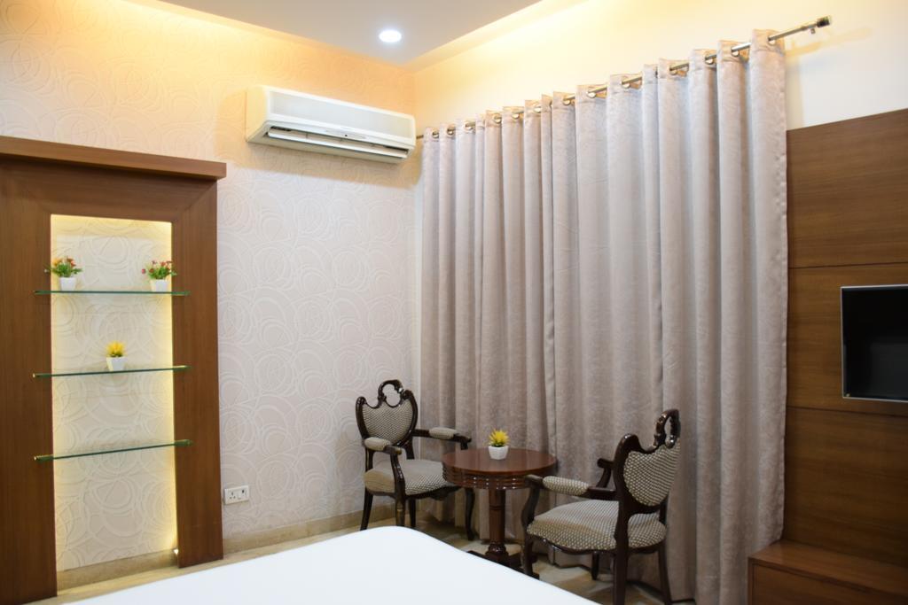When In Gurgaon - Service Apartments, Near Medanta Medicity Deli Exterior foto